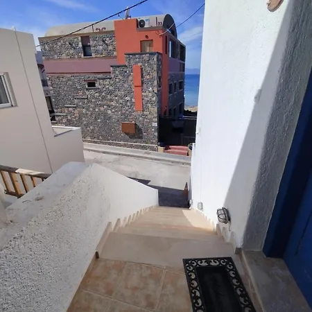 Holiday home On The Sea 2 *